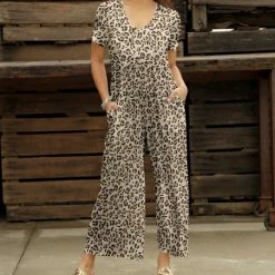 Flash Sale 🥰 Bon Apple Tea Brown & Beige Leopard Pocket Empire-Waist Wide-Leg Jumpsuit - 👩 Women & Plus ✨