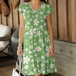 Promo 🎉 Bon Apple Tea Green & White Floral Tiered Short-Sleeve Shift 👗 Dress - Plus 🧨