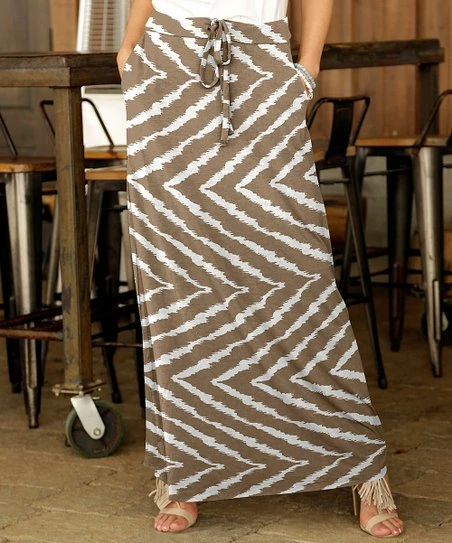 Coupon β€οΈ Bon Apple Tea Mauve & White Zigzag Tie-Waist Maxi π Skirt - π© Women 𧨠1 Coupon β€οΈ Bon Apple Tea Mauve & White Zigzag Tie-Waist Maxi π Skirt - π© Women π§¨