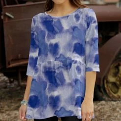 Hot Sale 🛒 Bon Apple Tea Blue & Cream Abstract Empire-Waist Tunic - Plus 🔥