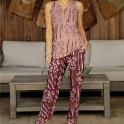 Best deal 🎁 Bon Apple Tea Mauve Stripe Leaves Sleeveless Cutout Top & Burgundy Pocket Pants - Plus 🔔