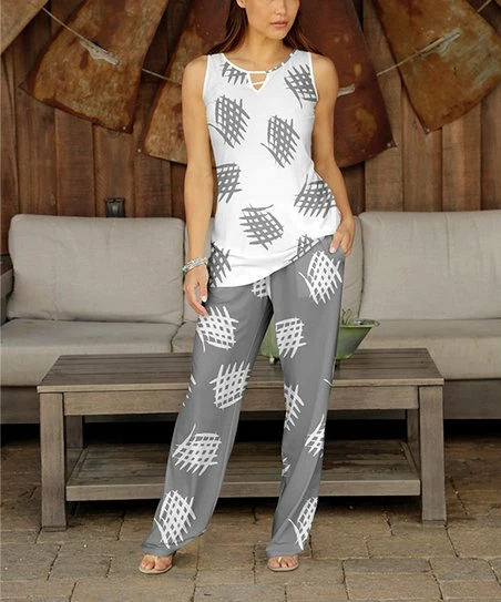 Outlet π Bon Apple Tea White Abstract Sleeveless Cutout Top & Gray Pocket Pants - π© Women π 1 Outlet π Bon Apple Tea White Abstract Sleeveless Cutout Top & Gray Pocket Pants - π© Women π