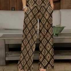 Deals 🎉 Bon Apple Tea Brown & Beige Geometric Pocket Wide-Leg Pants - 👩 Women & Plus ⭐