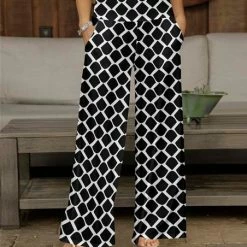 Budget 👏 Bon Apple Tea Black & White Geometric Pocket Wide-Leg Pants - 👩 Women ⭐