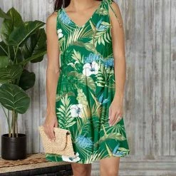 Best Pirce ⌛ Bon Apple Tea Green & White Floral Tie-Shoulder Sleeveless V-Neck 👗 Dress - 👩 Women & Plus 👍