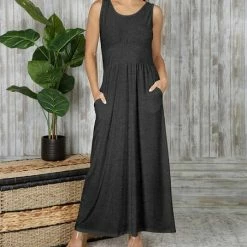 New 🥰 Bon Apple Tea Dark Gray Sleeveless Pocket Maxi 👗 Dress - Plus ⭐