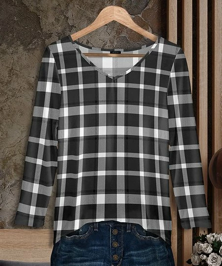 Promo π₯ Bon Apple Tea Black & White Plaid Long-Sleeve V-Neck Tunic - Plus π 1 Promo π₯ Bon Apple Tea Black & White Plaid Long-Sleeve V-Neck Tunic - Plus π