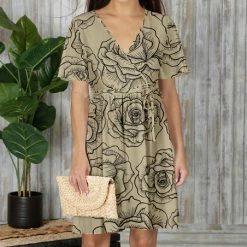 New ✨ Bon Apple Tea Beige & Black Rose Short-Sleeve A-Line 👗 Dress - Plus 🎉