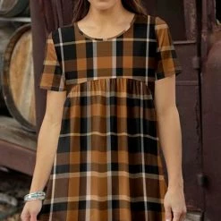 Budget 🛒 Bon Apple Tea Black & Orange Plaid Empire-Waist Top - 👩 Women 🧨