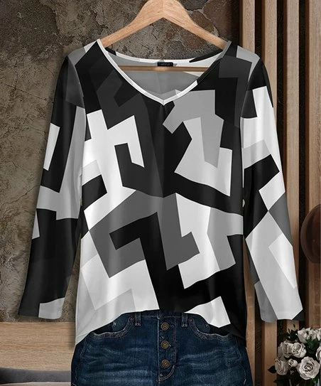 Discount π― Bon Apple Tea Black & White Geometric V-Neck Tunic - π© Women & Plus π₯° 1 Discount π― Bon Apple Tea Black & White Geometric V-Neck Tunic - π© Women & Plus π₯°