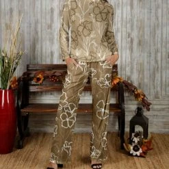 Cheapest 🤩 Bon Apple Tea Beige & White Floral Mock Neck Tunic & Pocket Lounge Pants - 👩 Women & Plus 🧨
