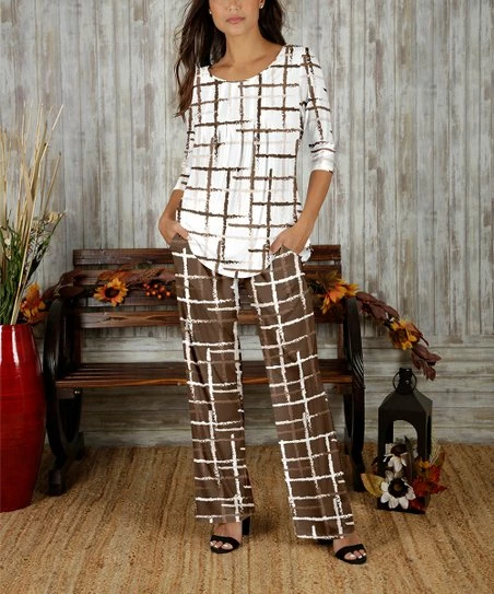 New βοΈ Bon Apple Tea White Lattice Scoop-Neck Top & Brown Lattice Pocket Pants - π© Women β 1 New βοΈ Bon Apple Tea White Lattice Scoop-Neck Top & Brown Lattice Pocket Pants - π© Women β