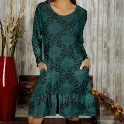 Budget 🌟 Bon Apple Tea Teal & Black Geometric Pocket Ruffle-Hem Scoop Neck Long-Sleeve 👗 Dress - 👩 Women 👍