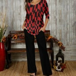 Discount 👏 Bon Apple Tea Red & Black Abstract Pleated Tunic & Black Lounge Pants - 👩 Women & Plus ⭐