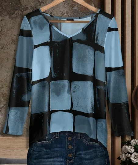 Hot Sale π Bon Apple Tea Black & Blue Color Block V-Neck Long-Sleeve Tunic - π© Women & Plus π 1 Hot Sale π Bon Apple Tea Black & Blue Color Block V-Neck Long-Sleeve Tunic - π© Women & Plus π