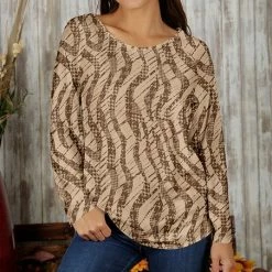 Promo ✔️ Bon Apple Tea Brown & Beige Wave Long-Sleeve Scoop Neck Tunic - 👩 Women & Plus ❤️