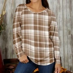 Buy 🎉 Bon Apple Tea Beige & White Plaid Long-Sleeve Scoop Neck Tunic - 👩 Women & Plus 🎁