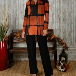 Best deal 🌟 Bon Apple Tea Rust Block Keyhole Long-Sleeve Tunic & Black Pants - 👩 Women & Plus 😍