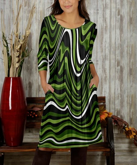 Deals π Bon Apple Tea Black & Green Abstract Pleated Shift π Dress - π© Women & Plus βοΈ 1 Deals π Bon Apple Tea Black & Green Abstract Pleated Shift π Dress - π© Women & Plus βοΈ
