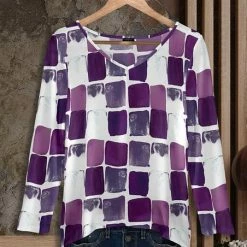 Wholesale ⭐ Bon Apple Tea White & Purple Abstract V-Neck Tunic - 👩 Women & Plus 🛒