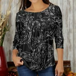 Hot Sale 🤩 Bon Apple Tea Black & White Floral Boatneck Three-Quarter Sleeve Top - 👩 Women & Plus 😀